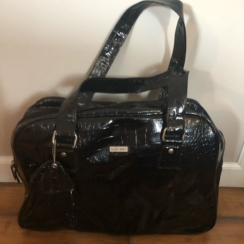Ellen Tracy overnight bag